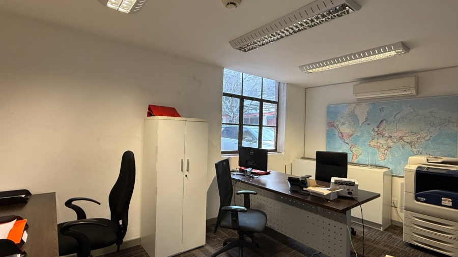 To Let commercial Property for Rent in De Waterkant Western Cape